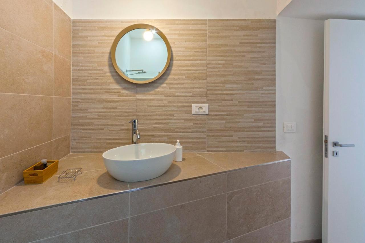 Apartament Internouno Al Duomo Syrakuzy Zewnętrze zdjęcie
